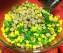 Зелена салата с царевица и крутони
